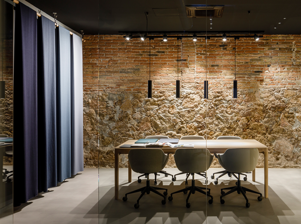 Barcelona showroom 3